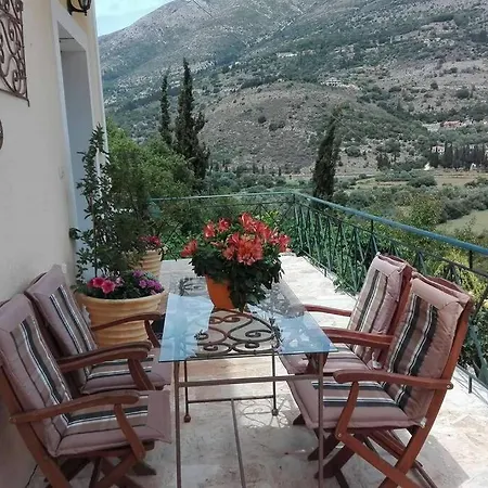 Hara * Ajía Effimía